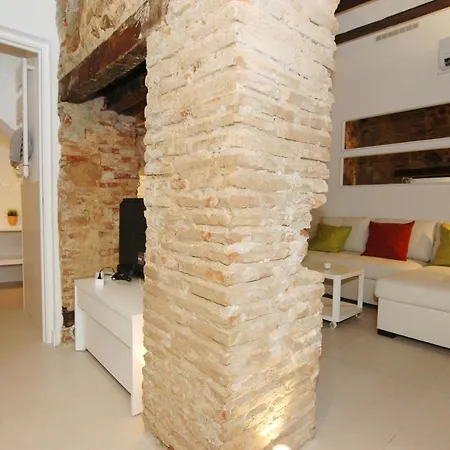 Apto Medieval - Parking Gratis * Toledo