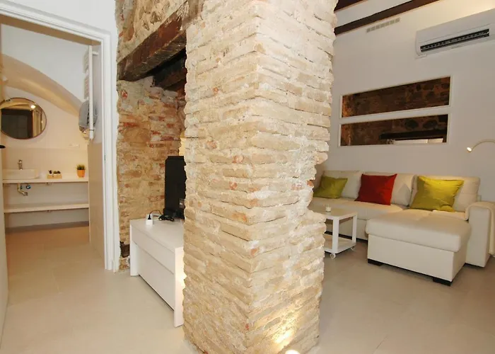 Medieval - Parking Gratis * Toledo